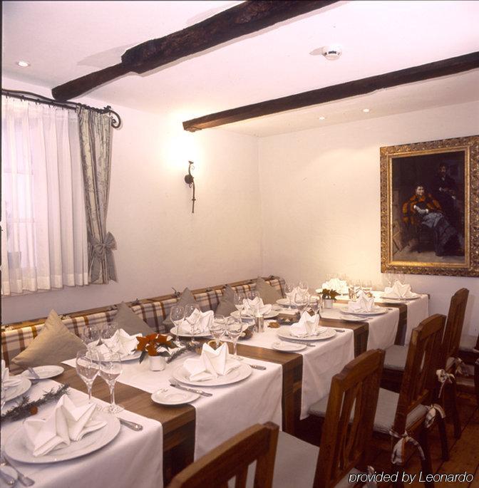 Landhotel Krummenweg Ratingen Restaurant foto